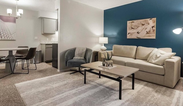 Landing | Beautiful 1BD, Pool, Clubhouse