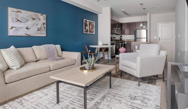 Landing | Chic 1BD, Gym, Game Room