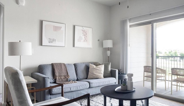 Landing | Chic 2BD, Gym, Yoga Studio