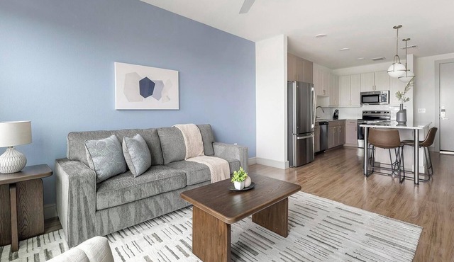 Landing | Incredible 1BD, Pool, Gym