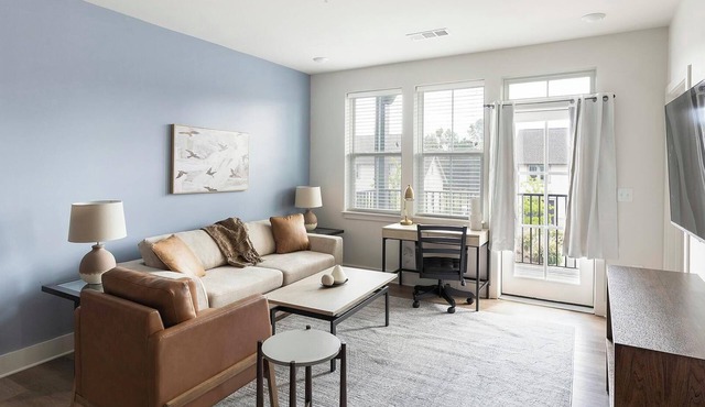 Landing | Incredible 2BD, Pool, Clubhouse