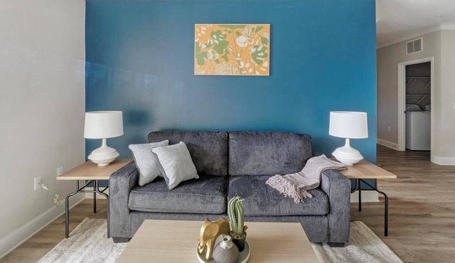 Landing | Incredible 2BD, Gym, Yoga Studio