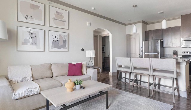 Landing | Modern 1BD, Courtyard, Gym