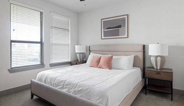 Landing | Spectacular 1BD, Courtyard, Gym