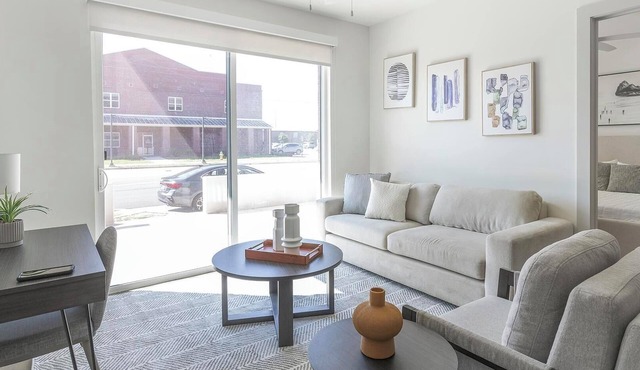 Landing | Stylish 2BD, Gym, Clubhouse