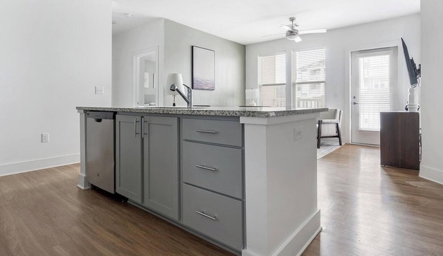 Landing | Stylish 2BD, Pool, Yoga Studio