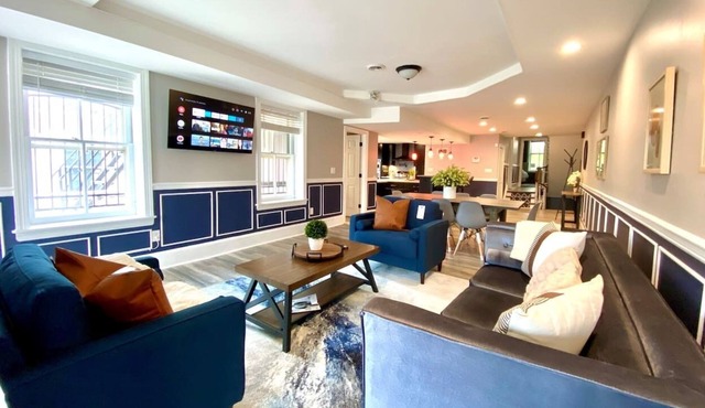 Large 2-Level 5 BR Apartment