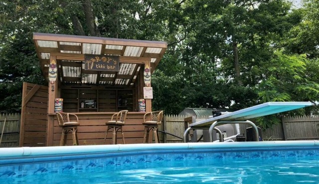 LARGE 5 BEDROOM HOME MINUTES FROM LBI