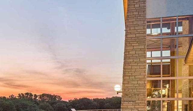 Lied Lodge & Conference Center