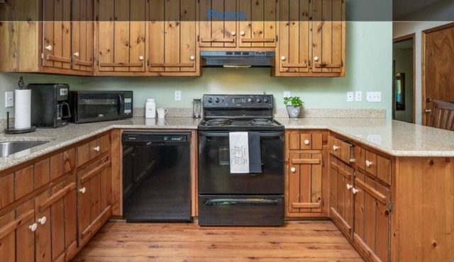 Lil’ Caddy Shack- Great Escape for Fisherman, Hikers, & Golfers in Bent Tree!