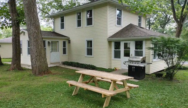 Lindsey's Loon Lake Home