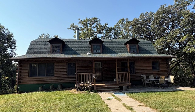 Log House at Whiterock Conservancy