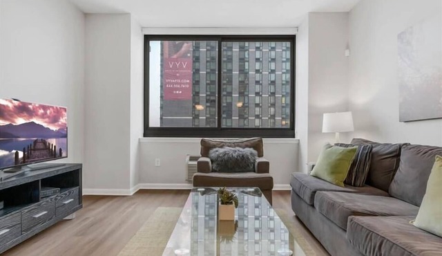 Luxury 1BR | Heart of Jersey City | Upscale Amenities | by GLS