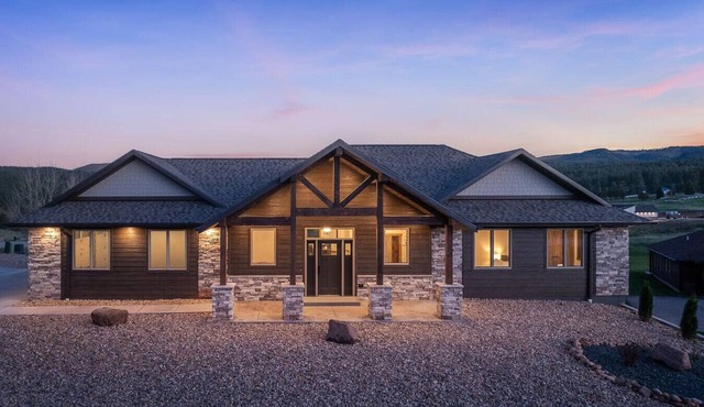 Luxury Black Hills Home with Views