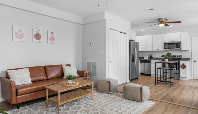 Luxury Federal Hill Retreat Near Hospitals: Walk to Harbor, Dining & Downtown