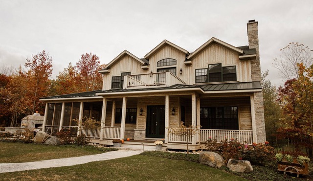 Luxury Golf Retreat NW Chicago -PRIVATE & ALL-INCLUSIVE STAY