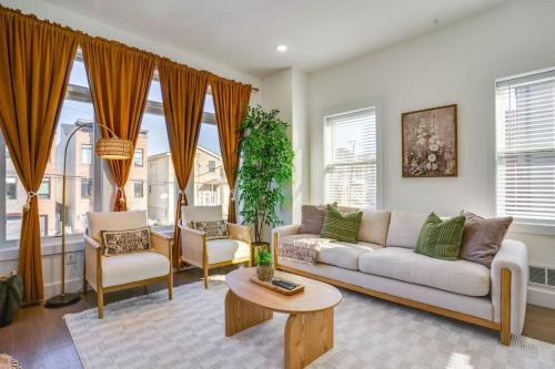 Luxury Jersey City Stay Parking NYC MetLife