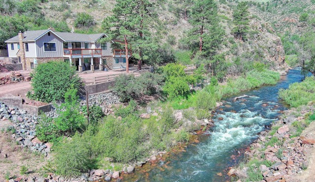 Lyons Riverside Retreat