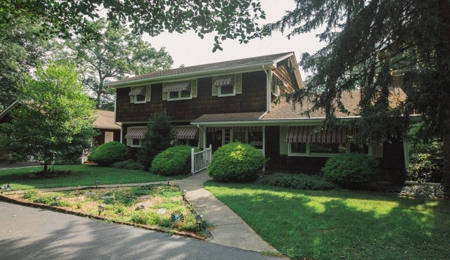 Manasquan Park Farm retreat near beach, amazing location with privacy & access