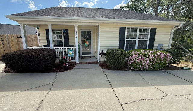 Masters Rental 2-bedroom townhome with WiFi, AC in fabulous Augusta