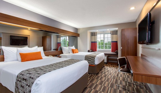 Microtel Inn & Suites by Wyndham Philadelphia Airport