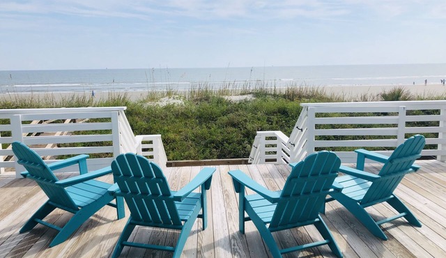 “MILLION DOLLAR “views from this ocean front Folly Beach original cottage !