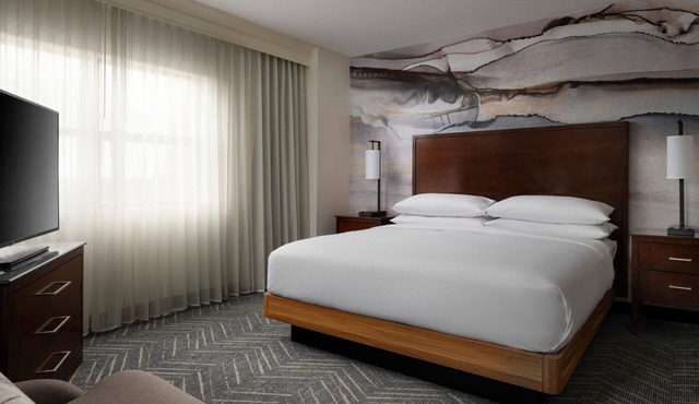 Minneapolis Marriott Northwest Hotel & Conference Center
