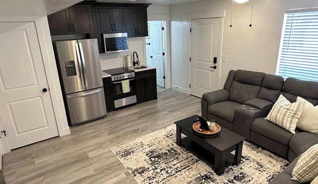 Modern 1 BR + Kitchen Comfort in Logan