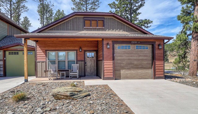 🌲 Modern Black Hills One Bedroom Condo-Near Mt. Rushmore