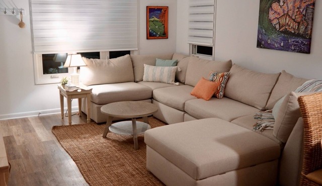 Modern Condo steps to the Beach