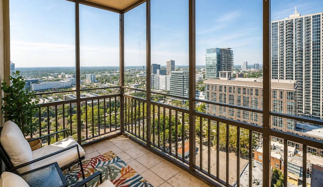 Modern Designed DTWN Condo with a 99% Walk Score