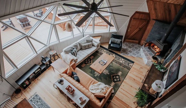 Modern Dome + Cottage w/Views of Amicalola State Park!