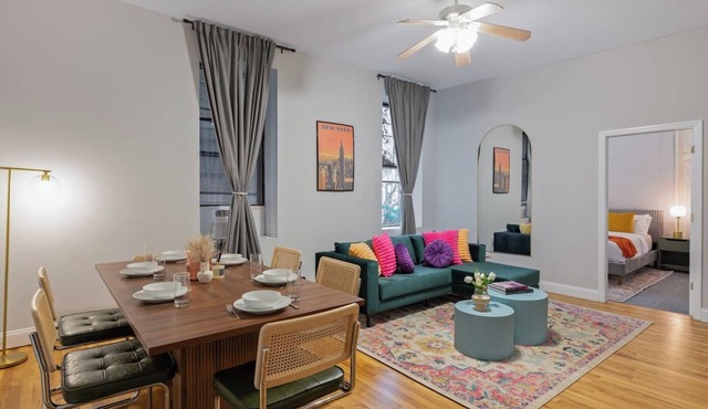 Modern Loft Near Metlife+ NYC! Theater+Coffee Bar!