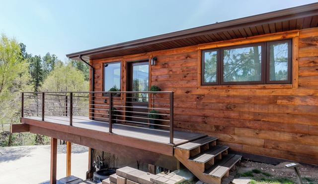 Modern Luxury Retreat - 2 BR/1BA - Minutes from Downtown