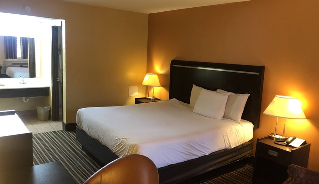 Nendels Inn & Suites