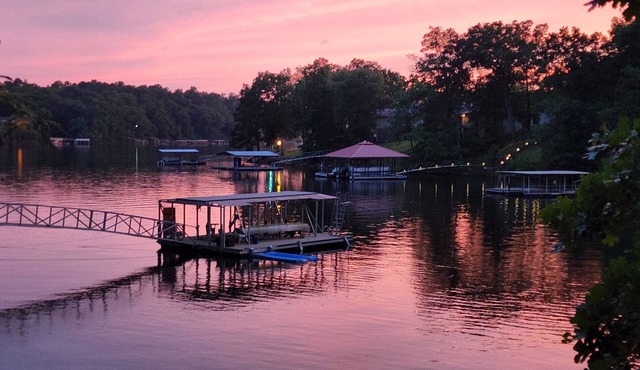 Newly Remodeled! Sleeps 16-Tons of amenities & private multi-level dock