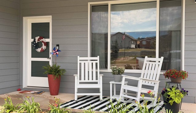 Nice, new, and clean townhome with 2 car garage - walking distance to Sturgis.