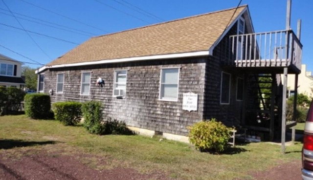 Ocean Block. Beach Badges. Washer & Dryer.Surf city. small but cute rear.