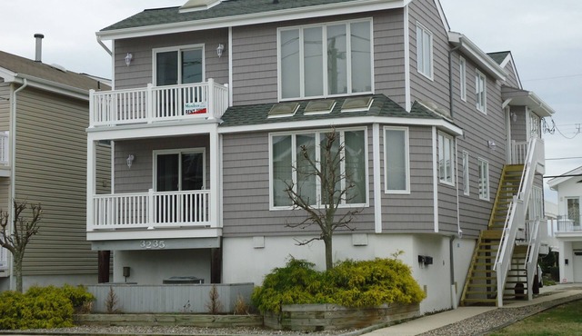 Ocean City Beach Block - 2nd floor