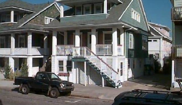 Ocean City cottage just over a block from the beach in the North End