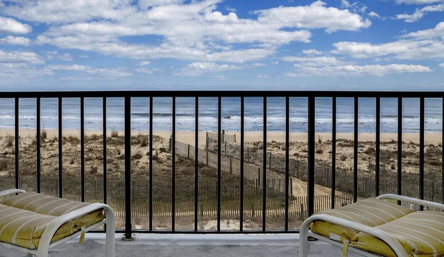 Ocean Front - 3 Bedroom w/2 King Rooms - Amazing Views - Perfect for Families!