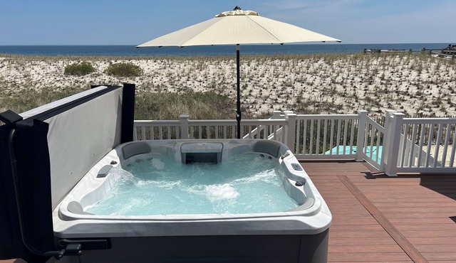 Ocean Front Beach House - Steps to Beach - Hot Tub, Deck, 3BR, 2Bath, AC, Grill