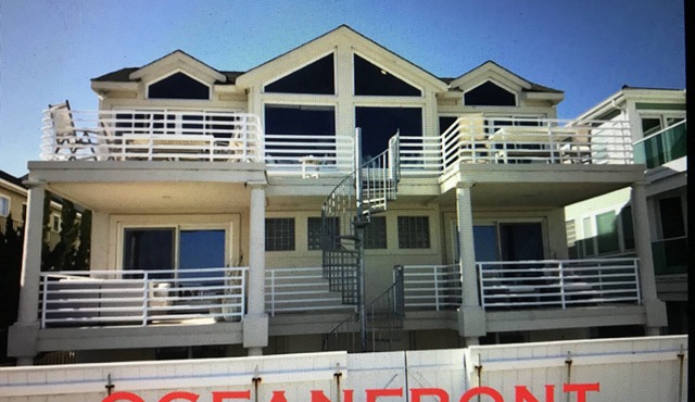 Oceanfront 12 Bedroom 8 Bath - ideal for family reunions or corporate retreats