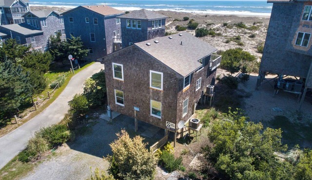 Oceanfront Home with Private Beach Access, Wet Bar, Grill, and Smart TV
