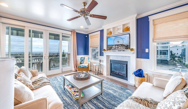 Oceanfront Luxury:5BR 4BA Home with Front Porch & Modern Comforts