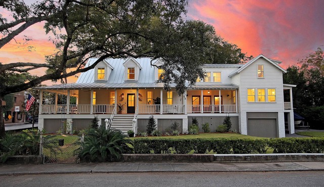 Old Village Luxury – Historic 5BR, Walk to Dining, Shops, & Sunset Views