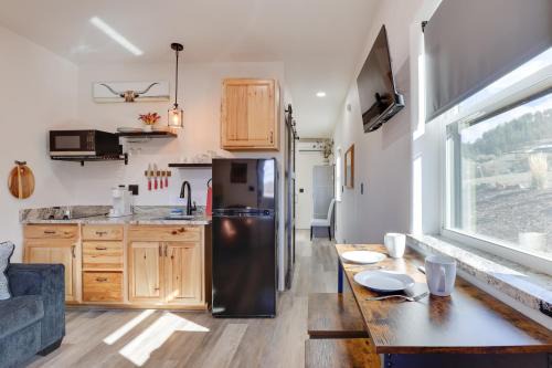 On 90 Scenic Acres! Rural Hot Springs Retreat