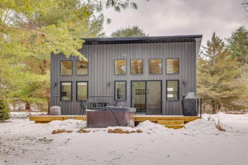 On-Site Trails & Trout Stream! NW Michigan Escape