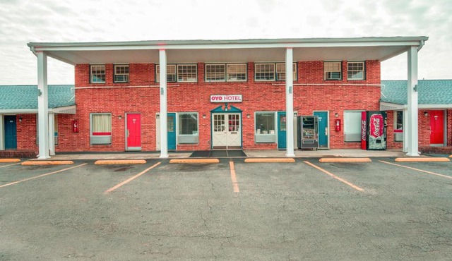 OYO Hotel Durham West Hills