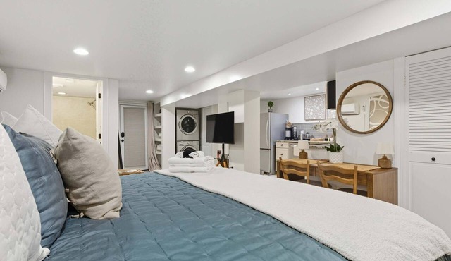 Petworth Gem - Modern Studio Near METRO rail
